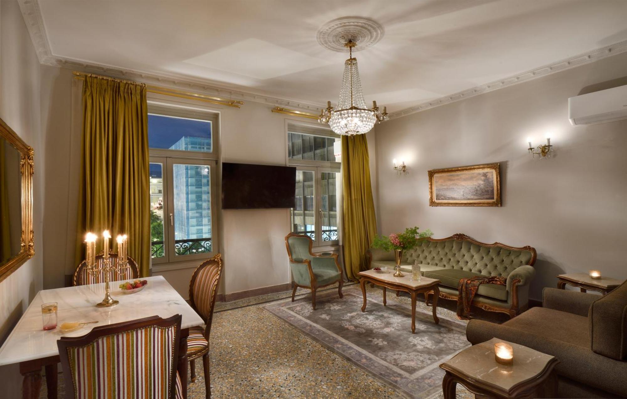 Selene Two-Bedroom Deluxe Apartment