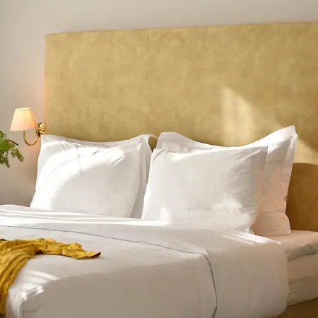Athenian Vintage Apartments-3