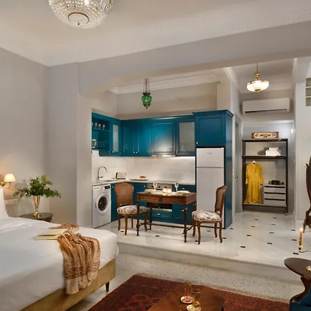 Athenian Vintage Apartments-3
